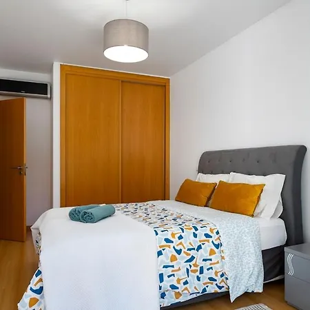 Spacious 2br - Large Pool & Balconies - Near 公寓